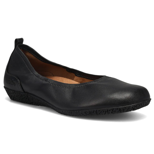 Taos Women's Chit Chat Ballet Flat