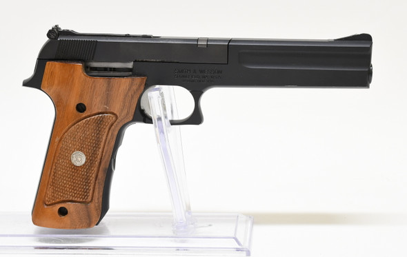 SMITH & WESSON 422 PRE OWNED (1130317)