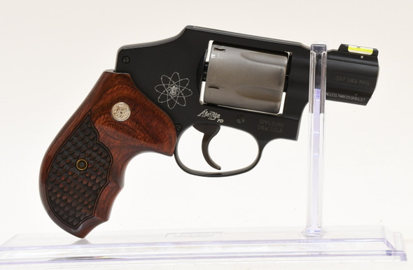 SMITH & WESSON 340PD PRE OWNED (1134092)