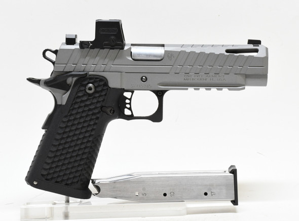 LIVE FREE ARMORY APOLLO 11 PRE OWNED (1136208)