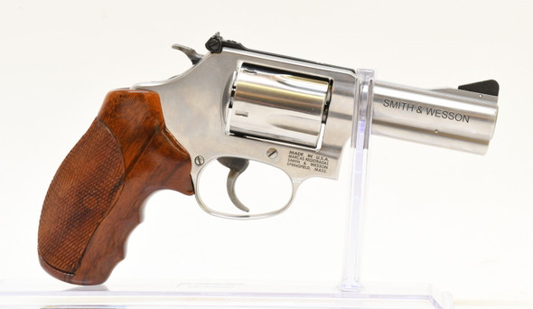 SMITH & WESSON 60-15 PRE OWNED (1136256)
