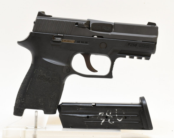 SIG SAUER P250 PRE OWNED (1136691)