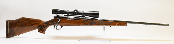 WEATHERBY MARK V DELUXE PRE OWNED (1136797)