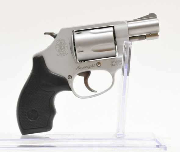 SMITH & WESSON 637-2 PRE OWNED (1137135)