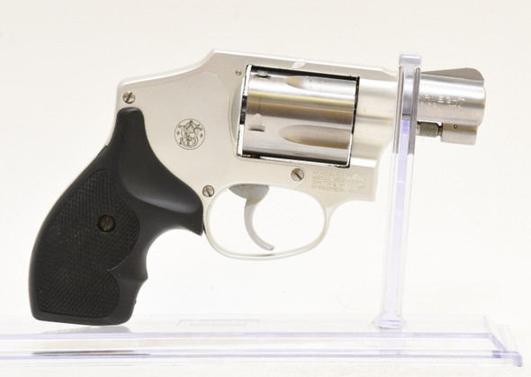 SMITH & WESSON 642 AIRWEIGHT PRE OWNED (1137225)