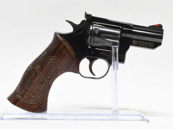 WESSON ARMS (DAN WESSON) 15 PRE OWNED (1139178)