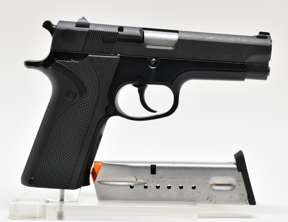SMITH & WESSON 915 PRE OWNED (1137983)