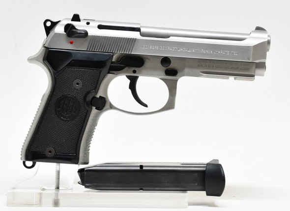 BERETTA M9A1 COMPACT PRE OWNED (1140625)