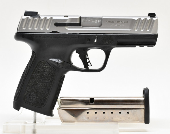 SMITH & WESSON SD9 2.0 PRE OWNED (1142224)