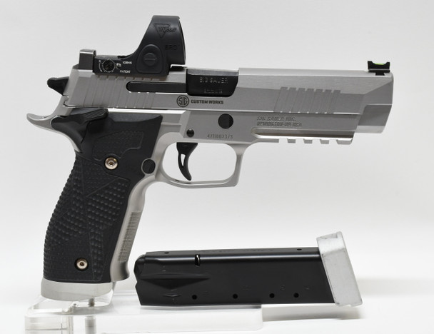 SIG SAUER X FIVE PRE OWNED (1126351)
