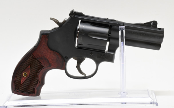 SMITH & WESSON 586-7 PRE OWNED (1131207)
