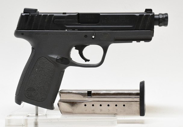 SMITH & WESSON SD9 PRE OWNED (1133597)