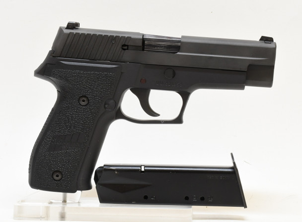 SIG SAUER 226 PRE OWNED (1136530)