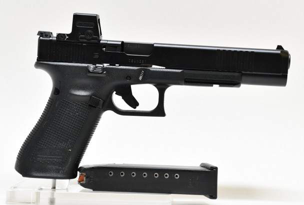 GLOCK 17 GEN 5 PRE OWNED (1140517)