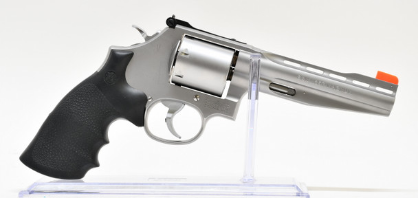 SMITH & WESSON 686-6 PC PRE OWNED (1140637)