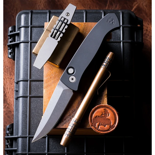 Pro-Tech Brend Classic 1101 Automatic Knife