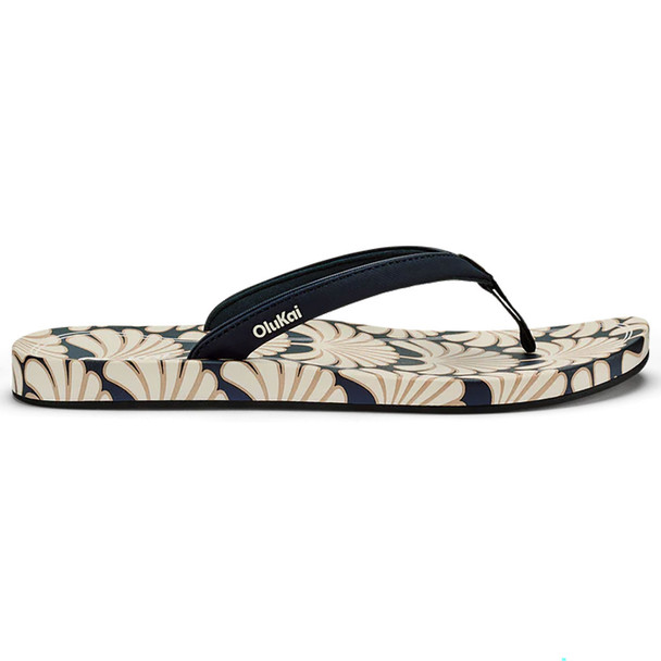 OluKai Women's Uiki Beach Sandal