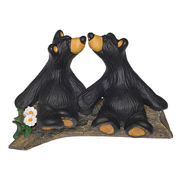 Big Sky Carvers "Kissin' Bears" Figurine