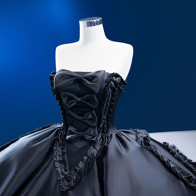 New Arrival Black Long Sleeves Satin Ball Gown Prom Dresses With Appliques cc460