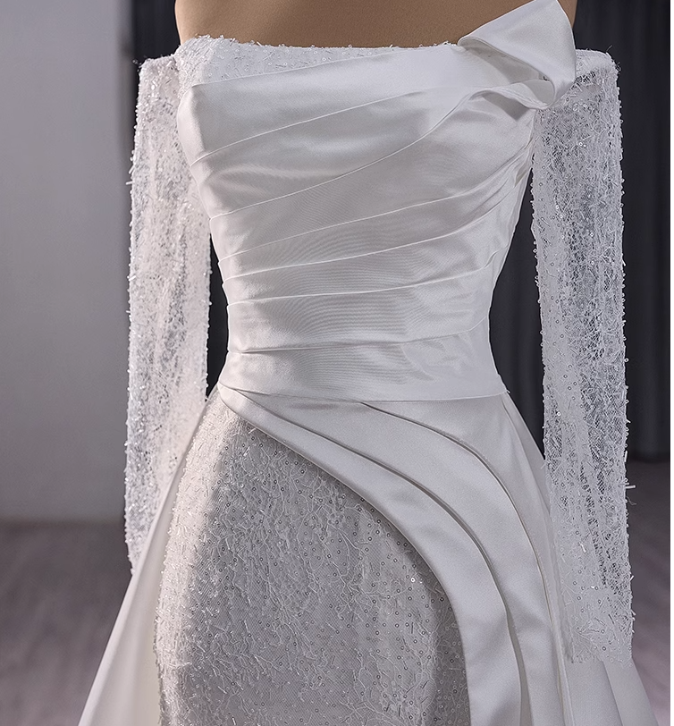 Unique Mermaid Square Neckline Long Sleeves White Satin Wedding Dresses CC1670