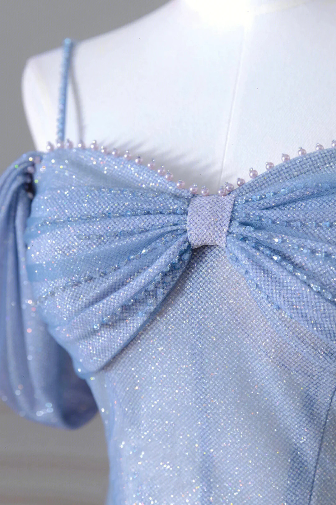 A-Line Spaghetti Strap Blue Tulle Sequins Prom Dress