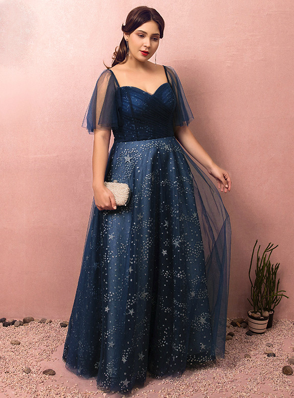 Plus Size Black Long Sleeve Lace V-neck Prom Dress