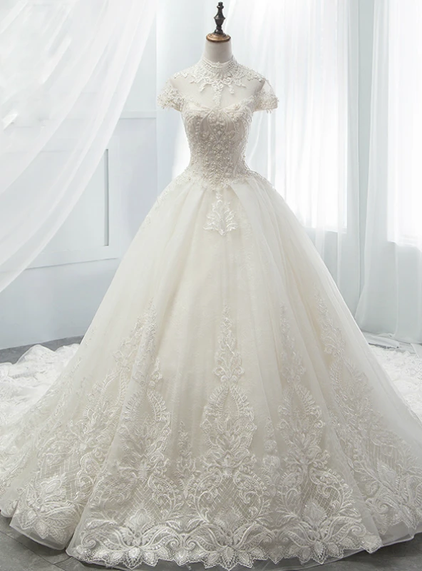 Stunning Corset Wedding Dresses to Define Your Bridal Style