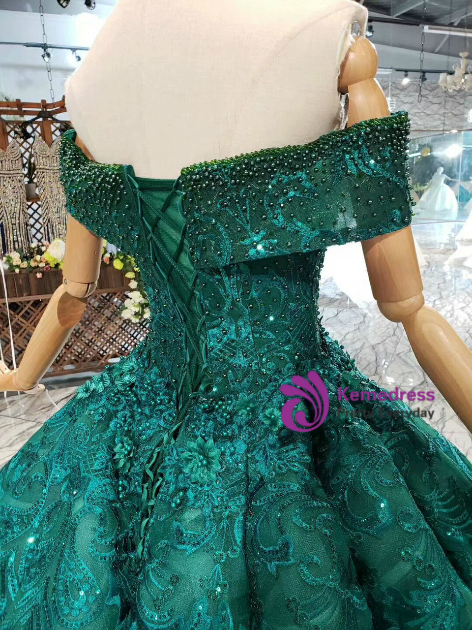 green emerald velvet dress Green Pearls Strapless See-through Ruffled Trumpet Prom Formal Dress