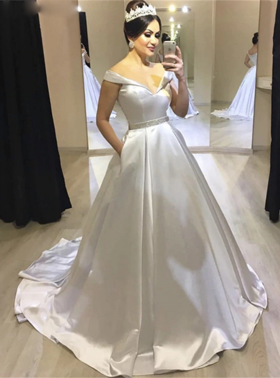 White Ball Gown Satin Off the Shoulder Wedding Dress With Pocket 2020