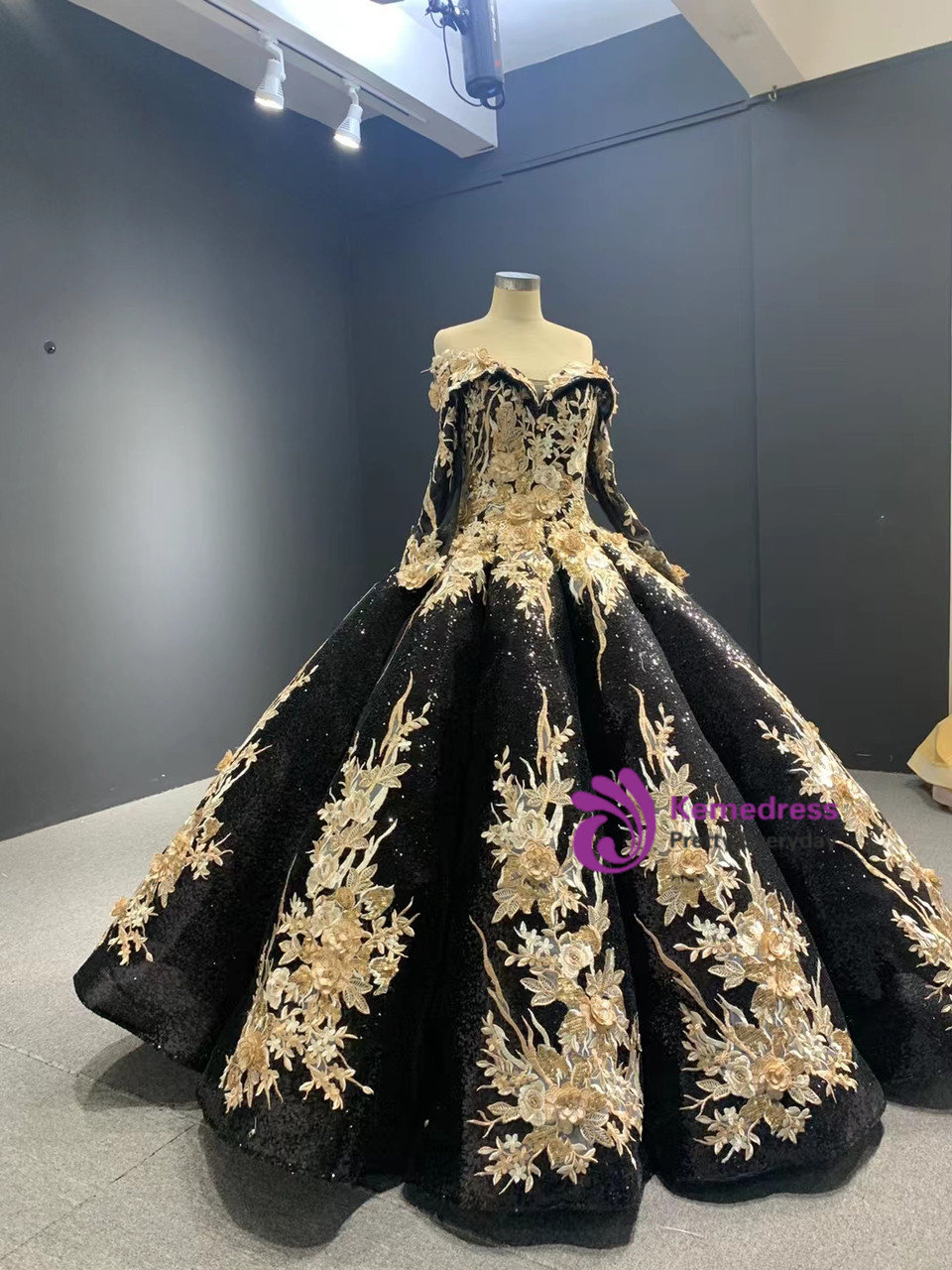 Black Prom Dress with Gold Appliques Long Sleeves main image 1