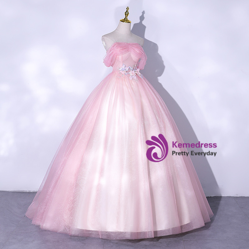 Green Tulle Off the Shoulder Appliques Quinceanera Dress main image 0