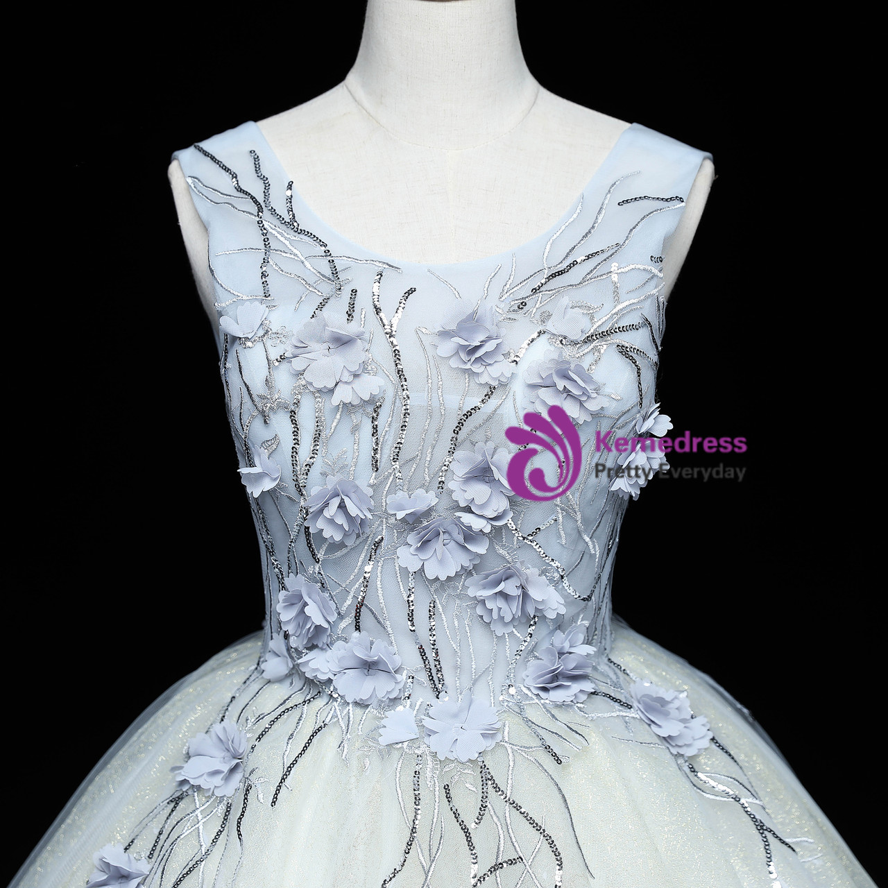 Tulle Sequins Appliques Short Sleeve Quinceanera Dress