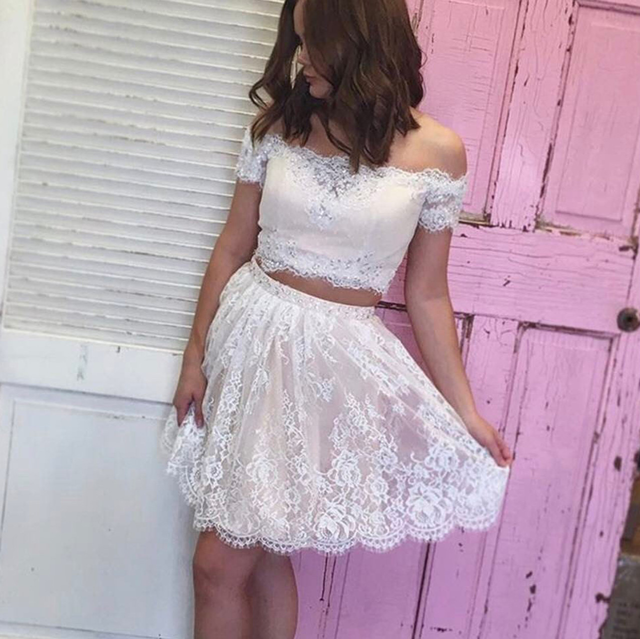 Off the Shoulder Beaded Lace Two Piece Homecoming Dresses Short Prom Gowns