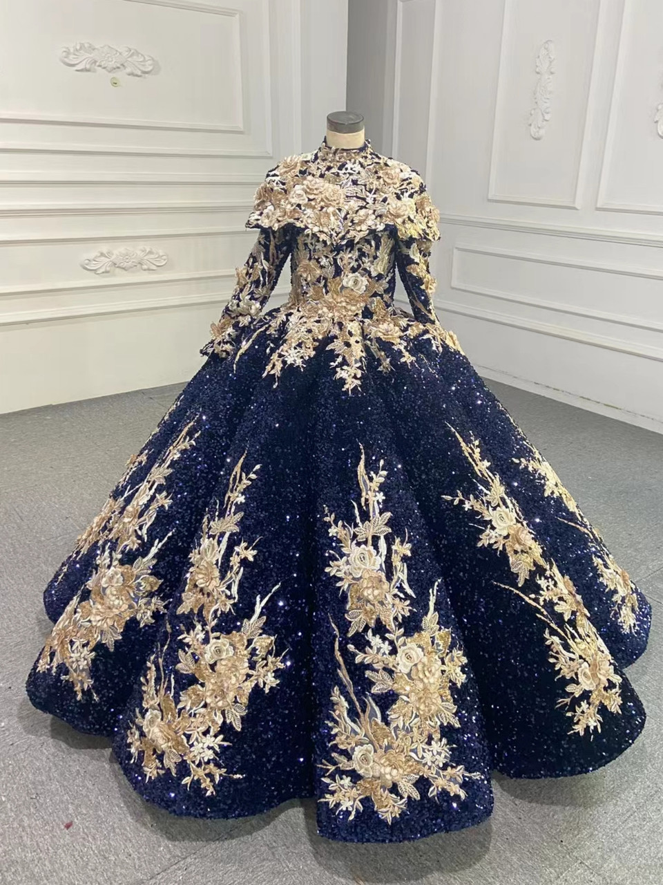 Navy Blue Sequins Appliques High Neck Long Sleeve Prom Dress