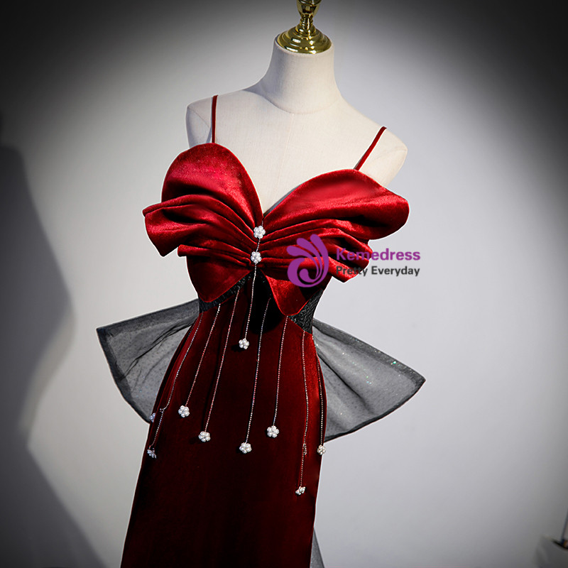 Burgundy Dazzling Spaghetti-Straps Beaded Sleeveless Pleated Prom Dress