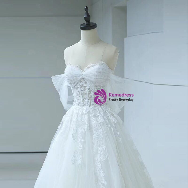 Sweetheart Neck Tulle Wedding Gowns with Bow White
