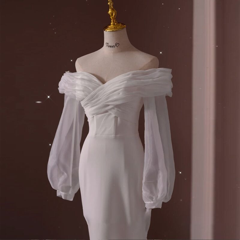 Vintage Mermaid Off The Shoulder Long White Wedding Dresses main image 0