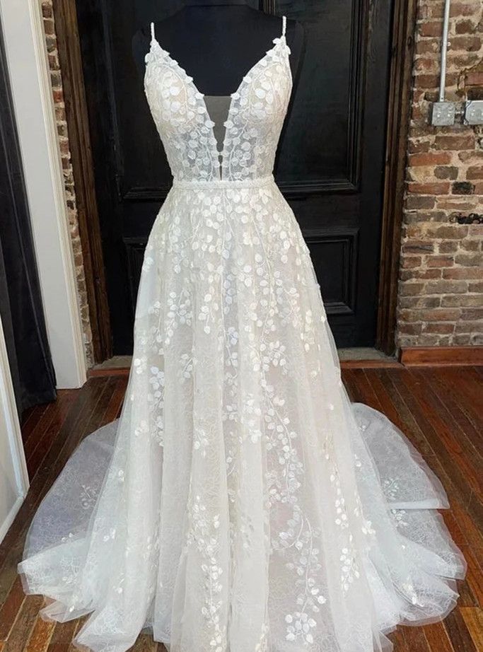 A-line Strapless Applique Tulle Wedding Dress White