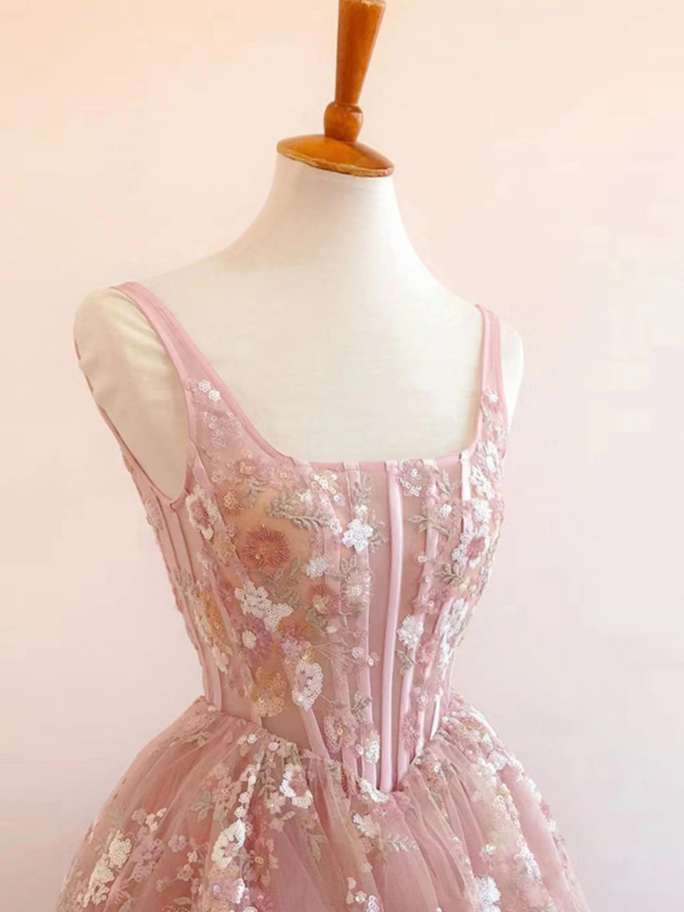 Pink Tulle Spaghetti Straps Pearls Sequins Prom Dress