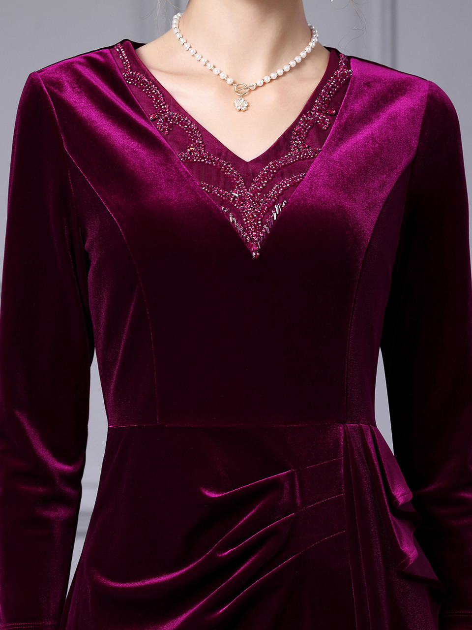 2022 Noble Bungundy Velvet Mother of Bride Dress