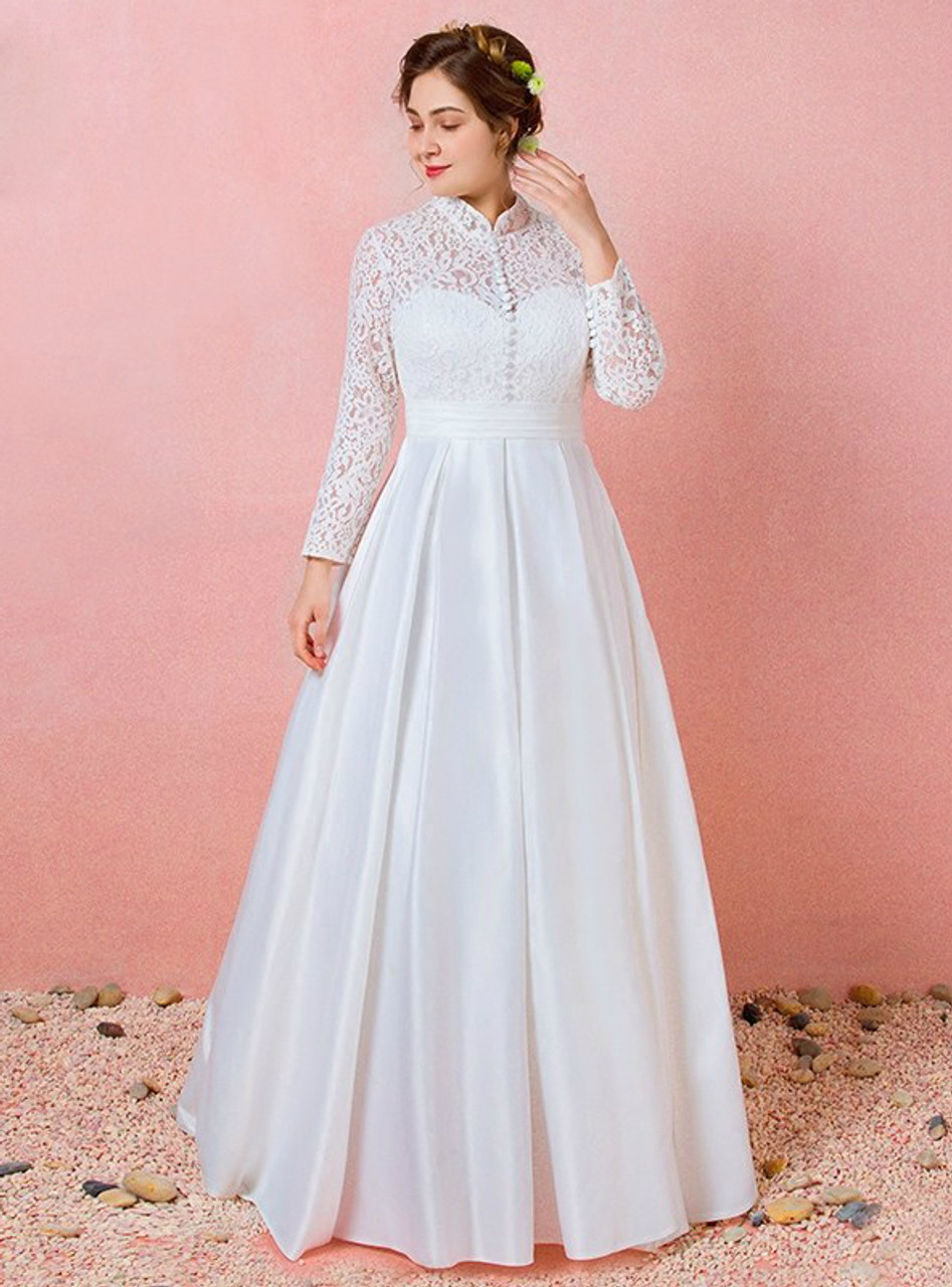 Long sleeve lace store wedding dress plus size