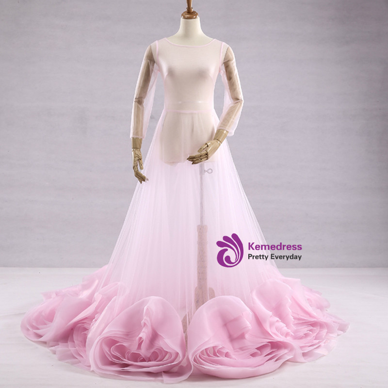 Black pregnancy photography gown with flowing tulle and one shoulder styling