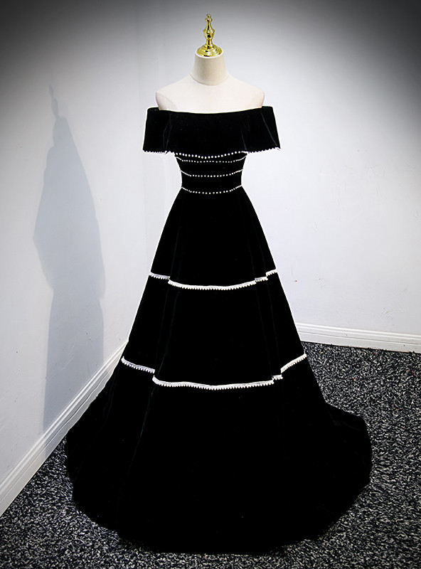 Naomi Off The Shoulder Sheath Velvet Dress-Black main image 0