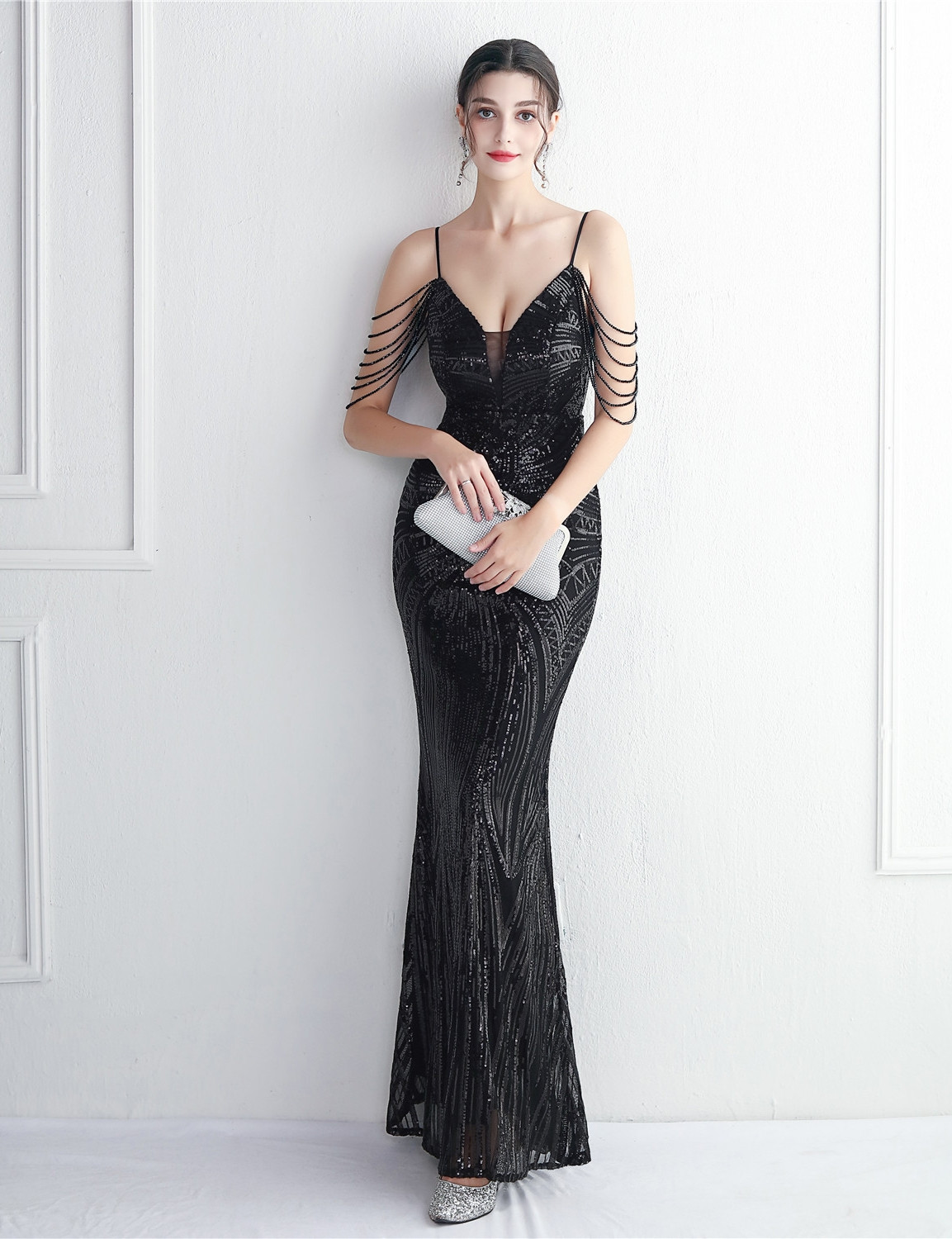 Women's Sleeveless Party Dress With Sequins