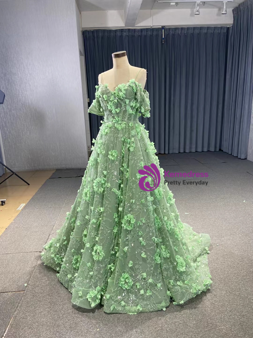 Sage Green Tulle Long Sleeve 3D Flower Prom Dress main image 0