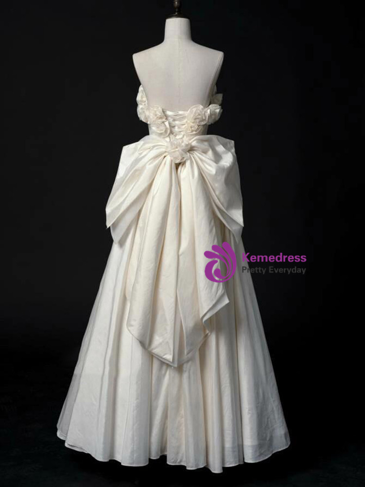 Ivory Satin Strapless Pleats Flower Wedding Dress