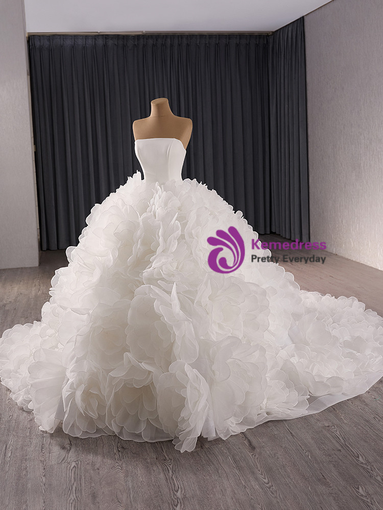 Luxury White Strapless 3D Floral Tulle Ball Gown HM241086 main image 1