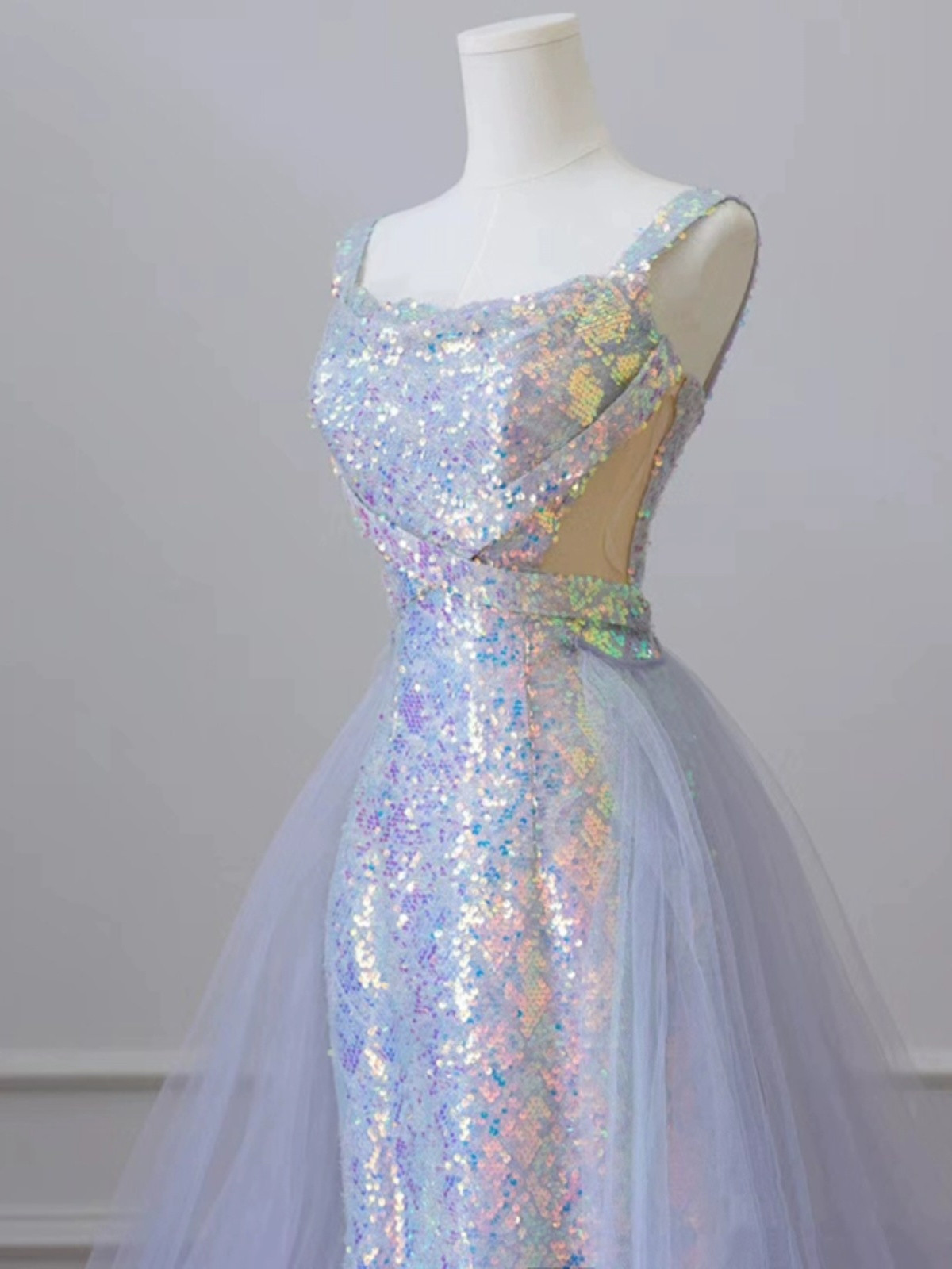 Sparkly Purple Mermaid Prom Dress Sequined Ruffles Backless Party Evening Dress Y6662