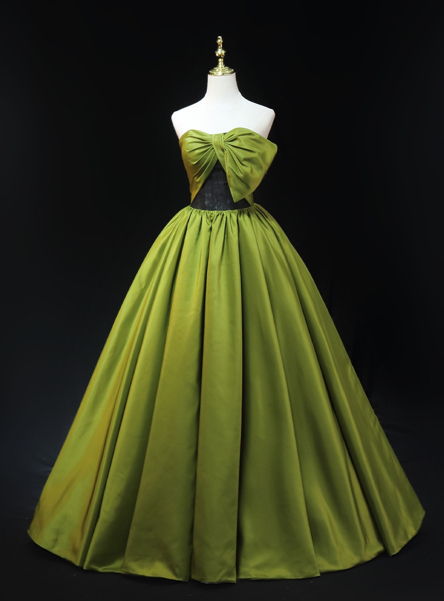 Green Strapless Satin Pleats Side Slit Fitted Sleeveless Formal Prom Dress