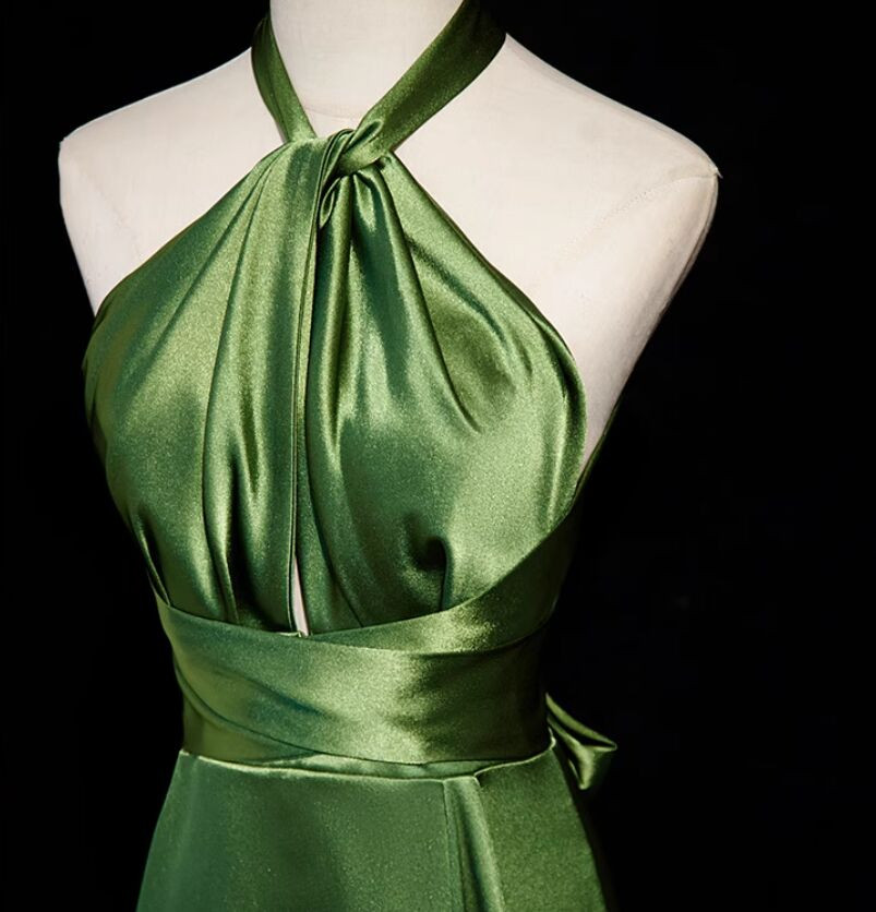 Halter Neck Satin Sleeveless Graceful Prom Dress With Slit Papaya main image 1